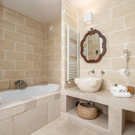 Dimora Celeste Kır Evi *