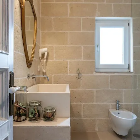 Dimora Celeste 오스투니